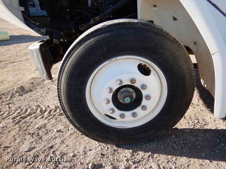 image for item DL3522 1996 Freightliner FL70  semi truck