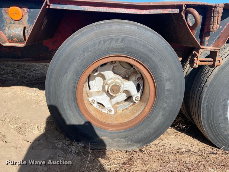 image for item DL6227 1981 Aztec  oilfield trailer