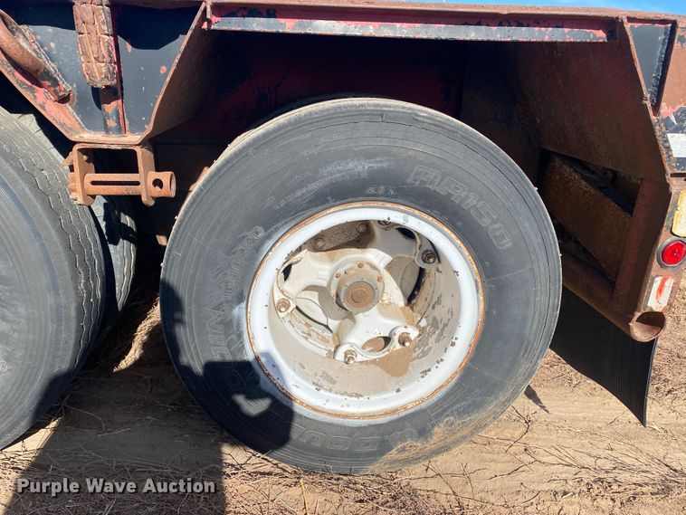 image for item DL6227 1981 Aztec  oilfield trailer