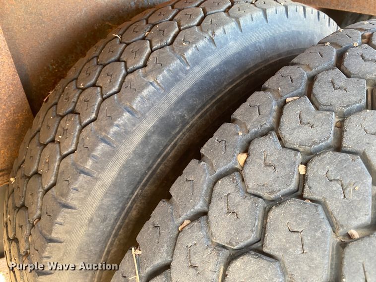 image for item DL6227 1981 Aztec  oilfield trailer