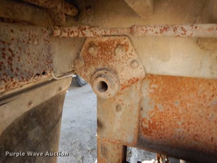 image for item DM0703 1979 Fruehauf  end dump trailer