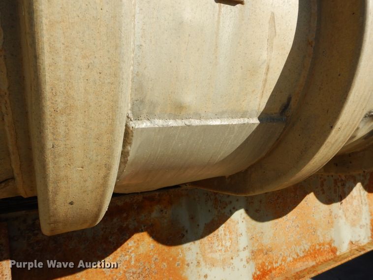 image for item DM0703 1979 Fruehauf  end dump trailer