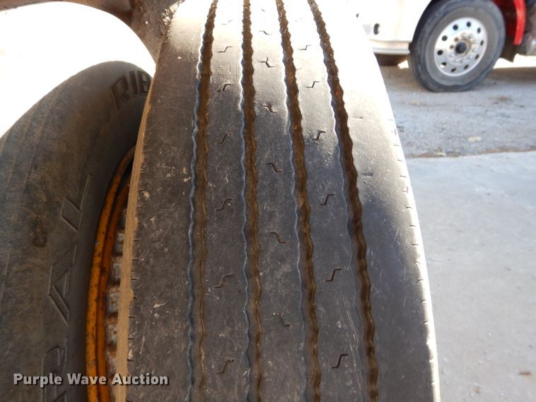 image for item DM0703 1979 Fruehauf  end dump trailer