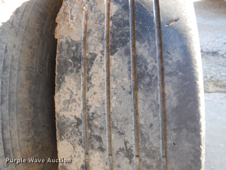 image for item DM0703 1979 Fruehauf  end dump trailer