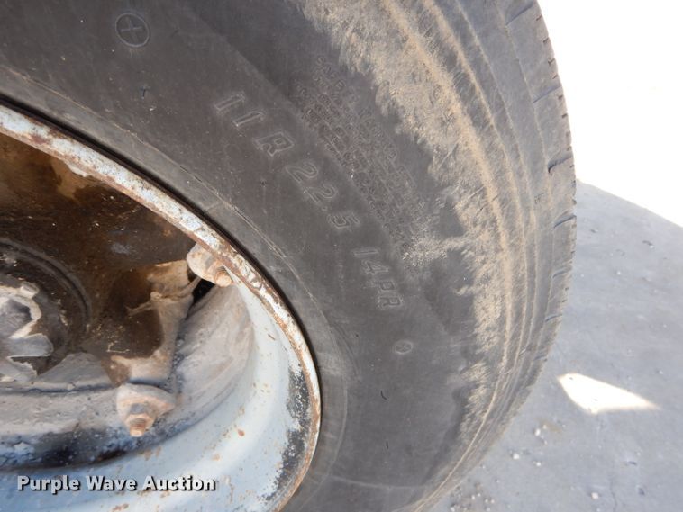 image for item DM0703 1979 Fruehauf  end dump trailer