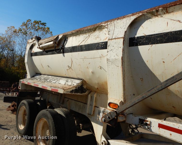 image for item DM0704 1998 Ranco ED24-26QF  end dump trailer