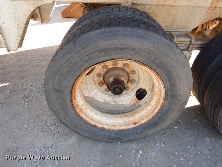 image for item DM0704 1998 Ranco ED24-26QF  end dump trailer