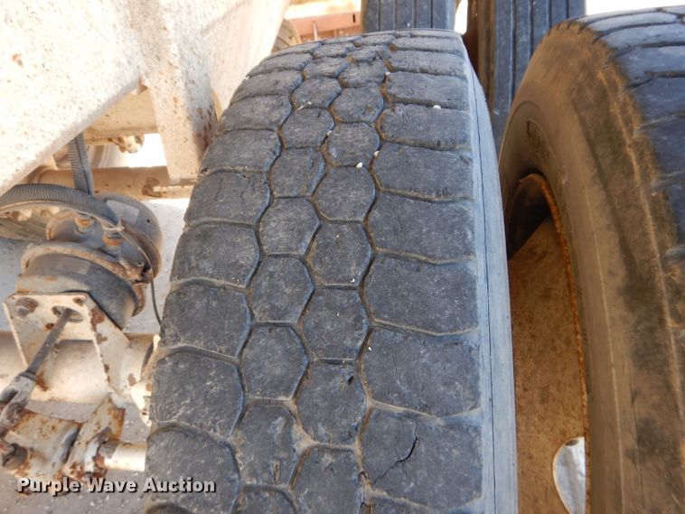 image for item DM0704 1998 Ranco ED24-26QF  end dump trailer