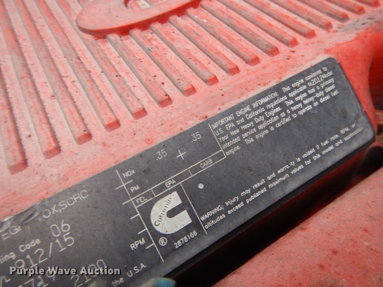 image for item DM5331 2013 Volvo VN  semi truck