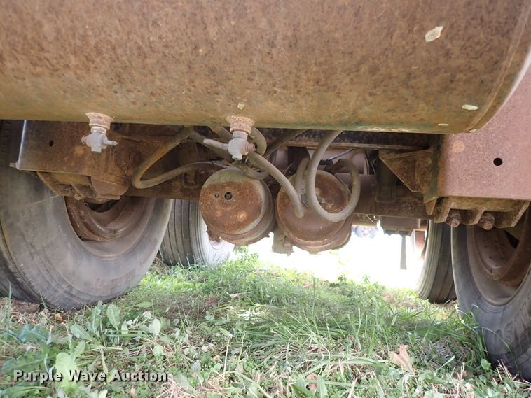 image for item DN2316 1995 Clement R0T3645ETBR-AI  roll-off container trailer