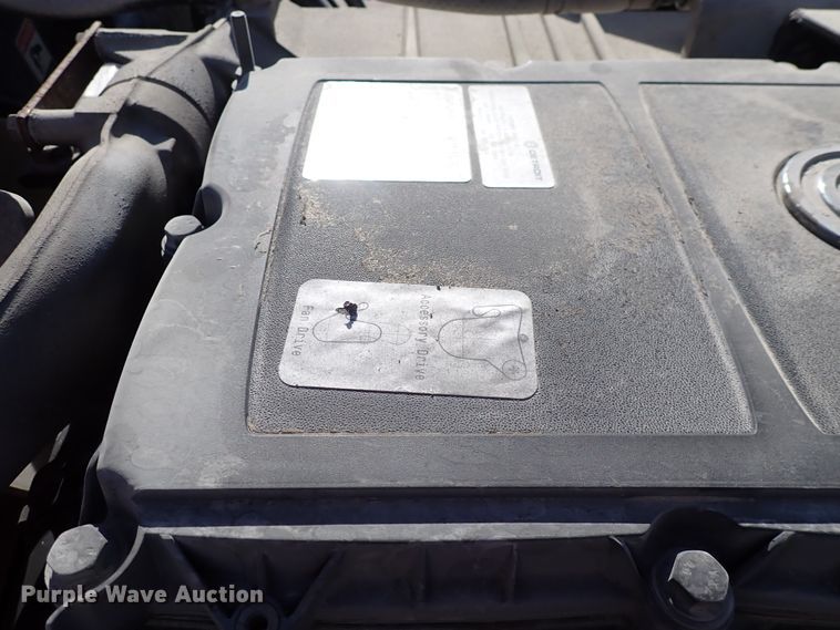 image for item DN2417 2015 Freightliner M2 112  semi truck