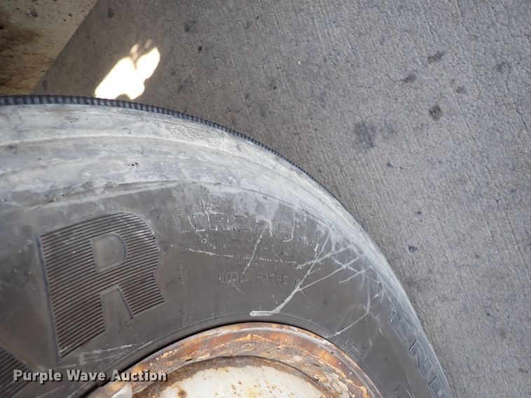 image for item DN2417 2015 Freightliner M2 112  semi truck