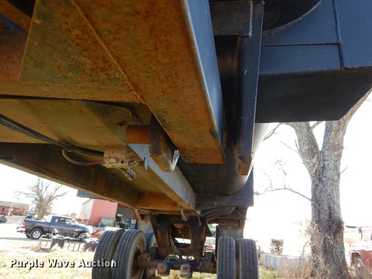 image for item DN2512 1994 Lufkin  end dump trailer