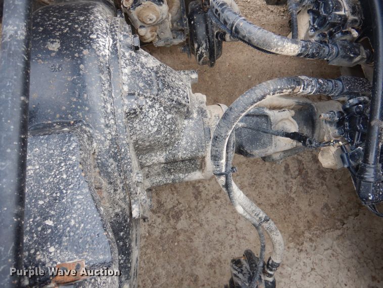 image for item DN2540 1998 International 9100  semi truck