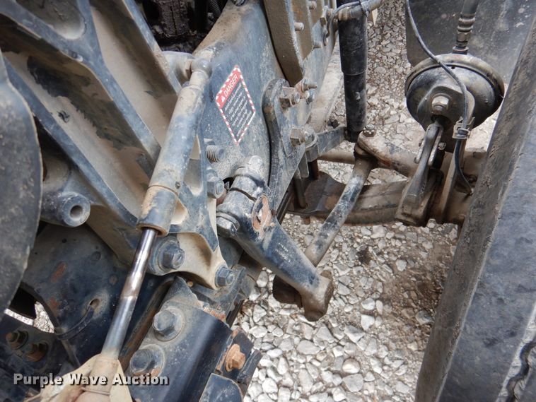 image for item DN2541 2012 Mack CHU613  semi truck