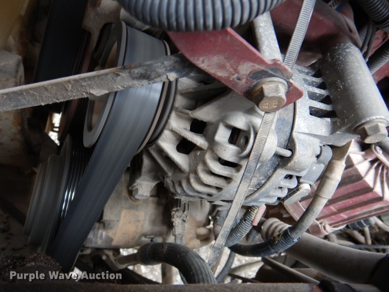 image for item DN2541 2012 Mack CHU613  semi truck