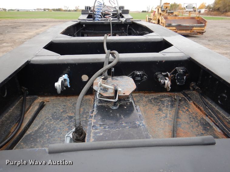 image for item DN5341 1989 Trail King TS100HG-572  lowboy equipment trailer