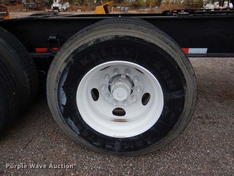 image for item DN5341 1989 Trail King TS100HG-572  lowboy equipment trailer