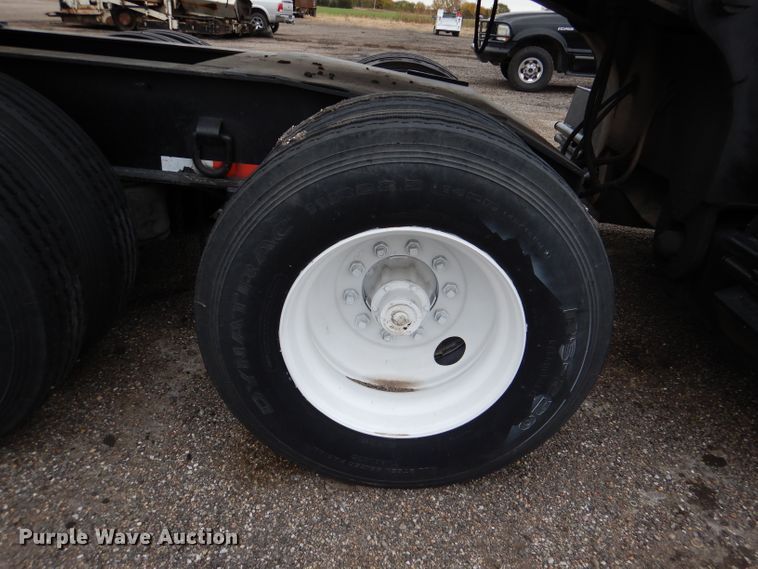 image for item DN5341 1989 Trail King TS100HG-572  lowboy equipment trailer