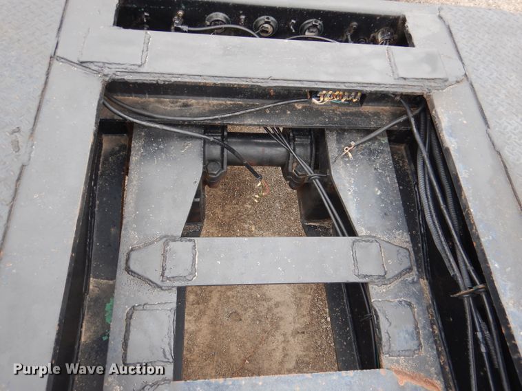 image for item DN5341 1989 Trail King TS100HG-572  lowboy equipment trailer