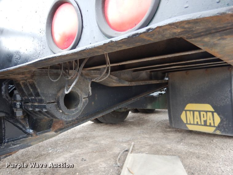 image for item DN5341 1989 Trail King TS100HG-572  lowboy equipment trailer