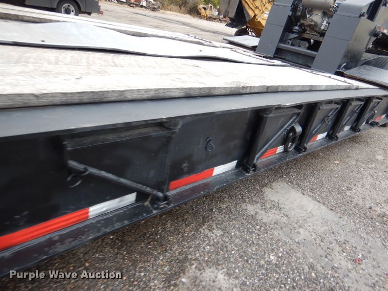 image for item DN5341 1989 Trail King TS100HG-572  lowboy equipment trailer