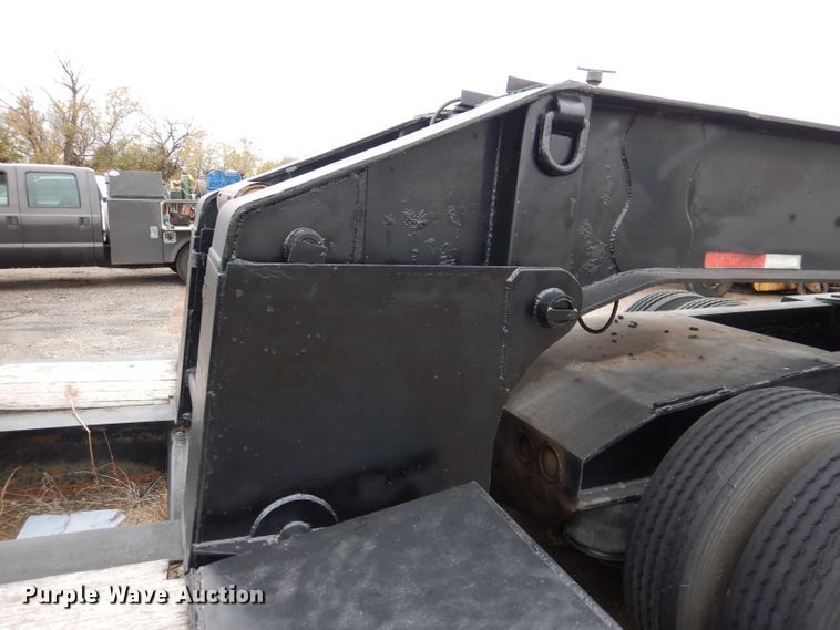 image for item DN5341 1989 Trail King TS100HG-572  lowboy equipment trailer