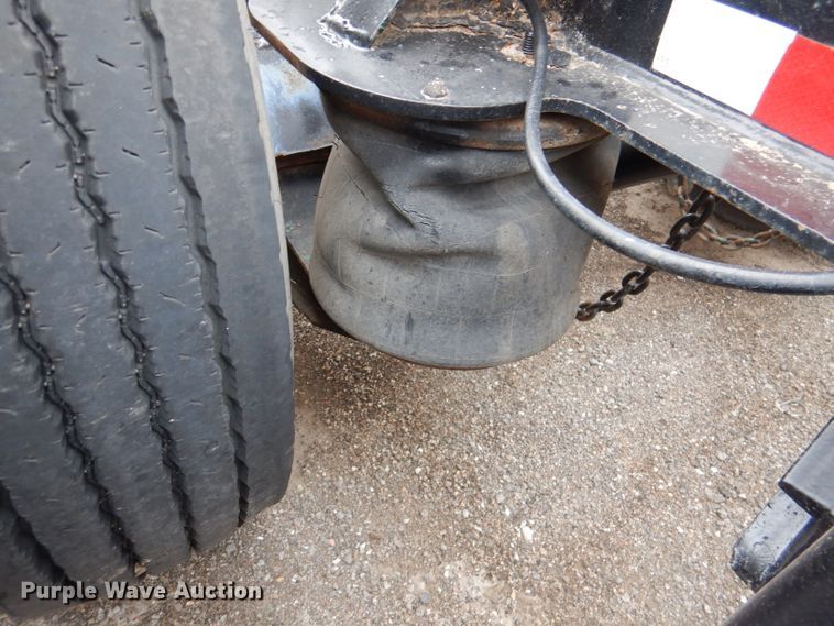 image for item DN5341 1989 Trail King TS100HG-572  lowboy equipment trailer