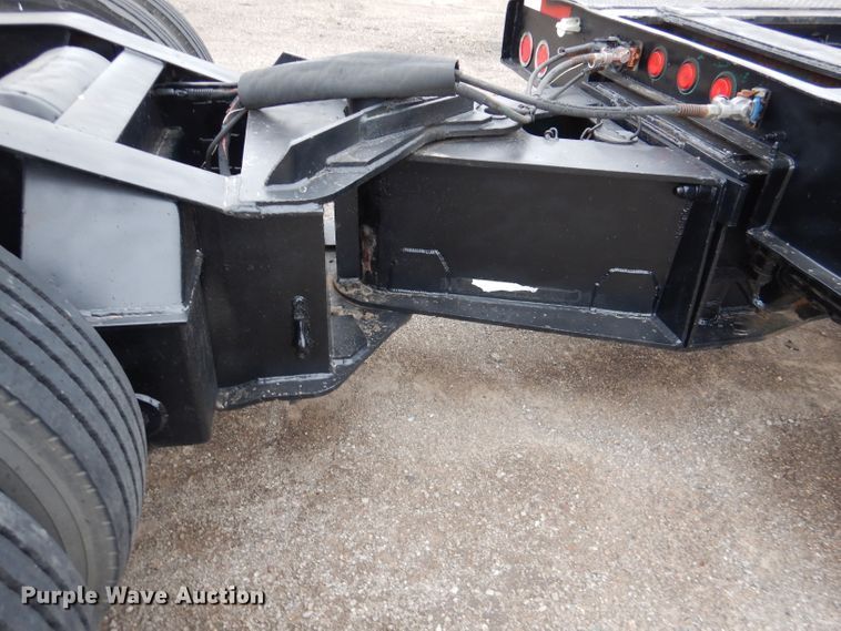 image for item DN5341 1989 Trail King TS100HG-572  lowboy equipment trailer