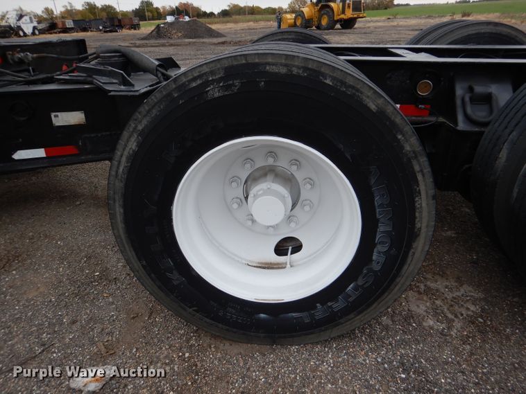 image for item DN5341 1989 Trail King TS100HG-572  lowboy equipment trailer