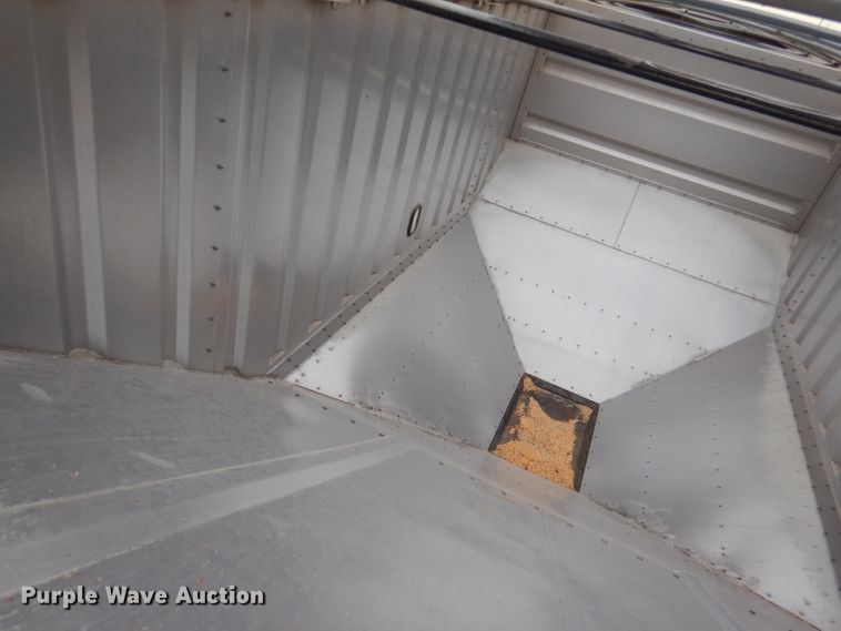 image for item DN5394 2014 Neville  grain trailer