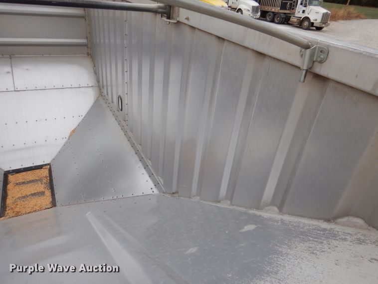 image for item DN5394 2014 Neville  grain trailer