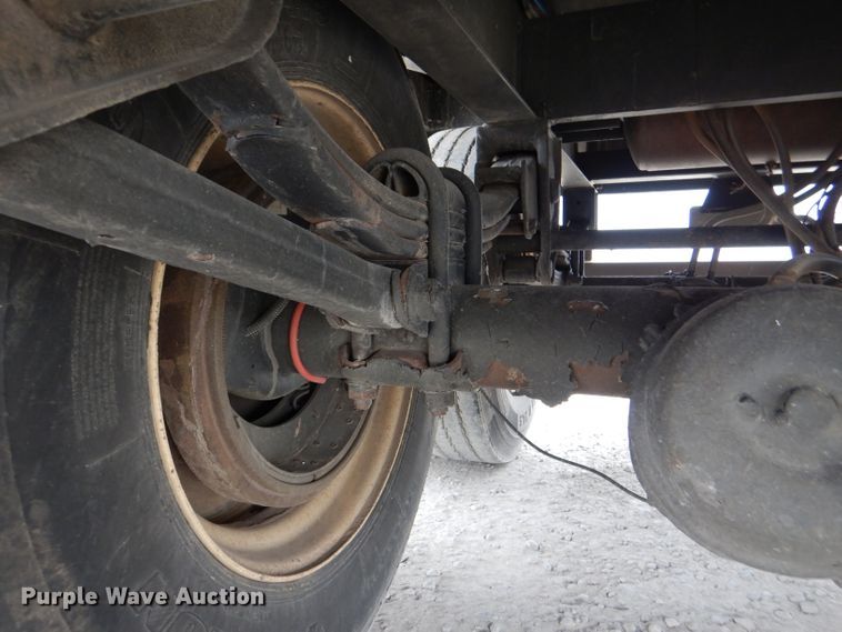 image for item DN5394 2014 Neville  grain trailer