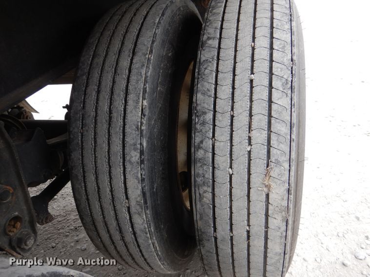 image for item DN5394 2014 Neville  grain trailer