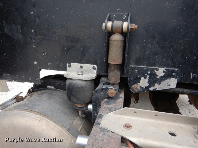 image for item DN5399 2007 Peterbilt 379  semi truck