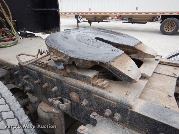 image for item DN5399 2007 Peterbilt 379  semi truck