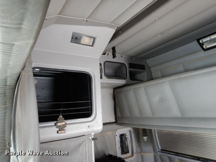 image for item DN5399 2007 Peterbilt 379  semi truck