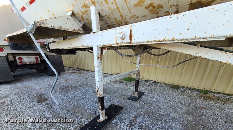 image for item DN5742 1998 Travis  end dump trailer