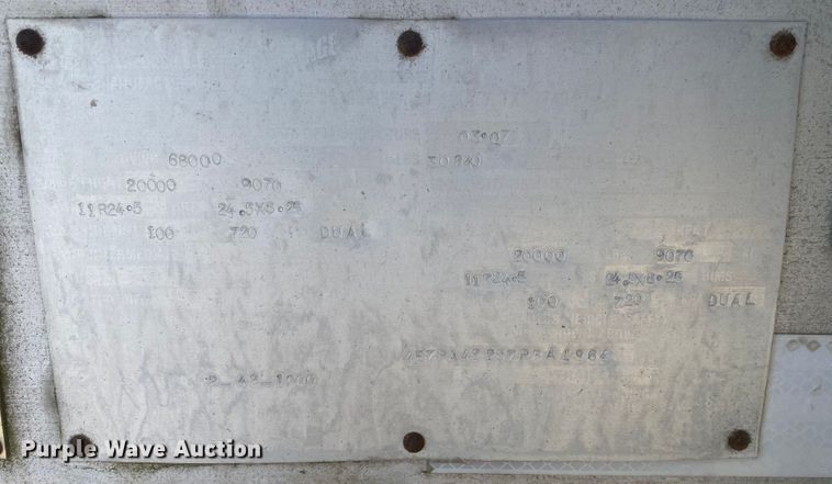 image for item DN6577 2007 Vantage  pneumatic dry bulk trailer