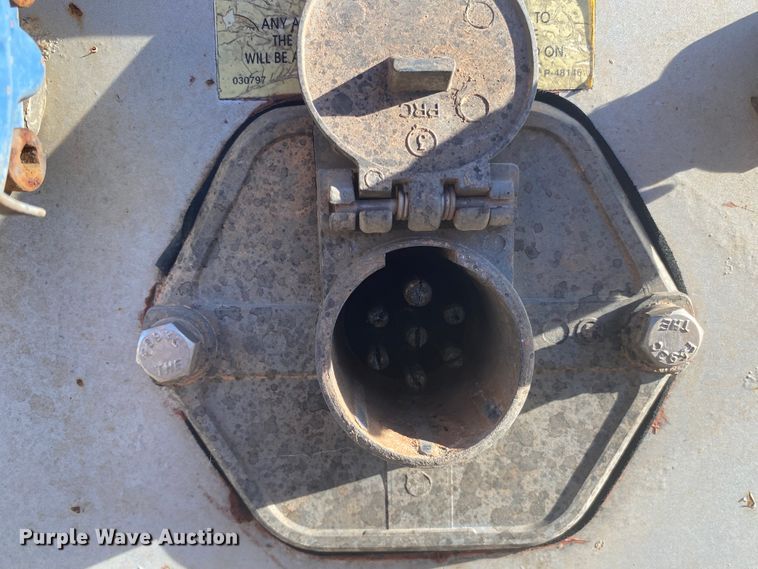 image for item DN6578 2007 Vantage  pneumatic dry bulk trailer