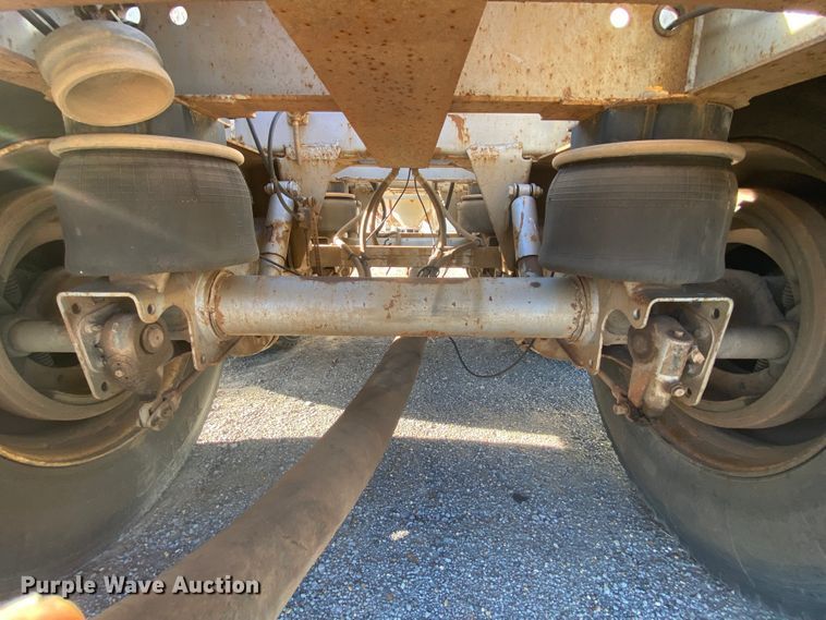 image for item DN6578 2007 Vantage  pneumatic dry bulk trailer