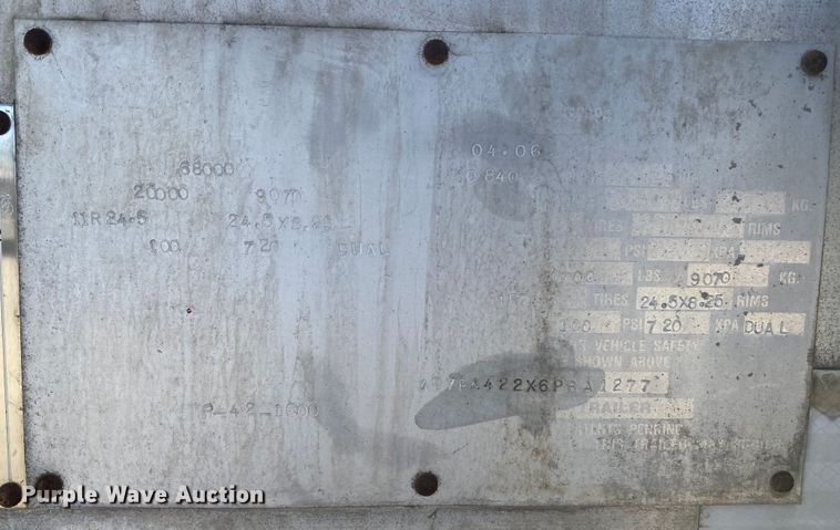 image for item DN6580 2006 Vantage  pneumatic dry bulk trailer