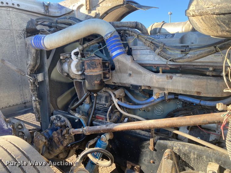 image for item DN6599 1998 Peterbilt 379  semi truck