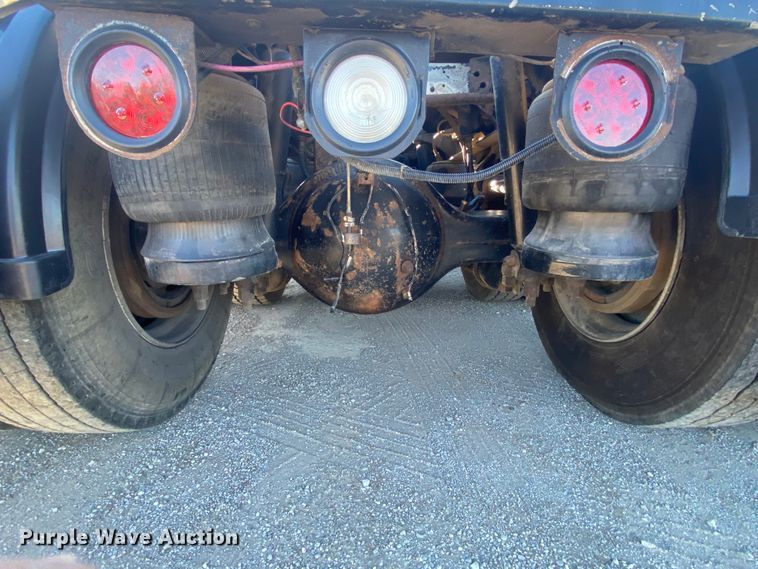 image for item DN6599 1998 Peterbilt 379  semi truck