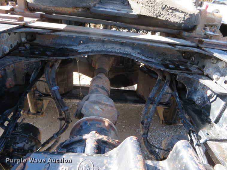 image for item DN7818 2008 Mack CHU613  semi truck