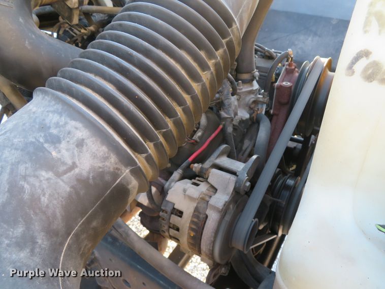 image for item FB9760 2000 Chevrolet C6500  truck cab and chassis