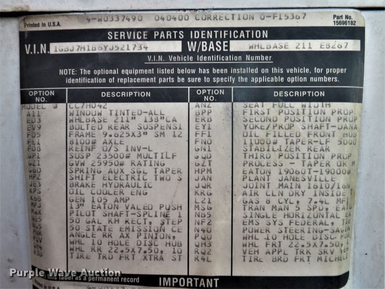 image for item FB9760 2000 Chevrolet C6500  truck cab and chassis