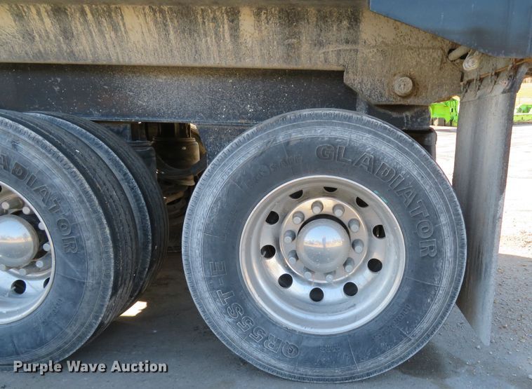 image for item FP9485 2007 Schien 28SD  end dump trailer