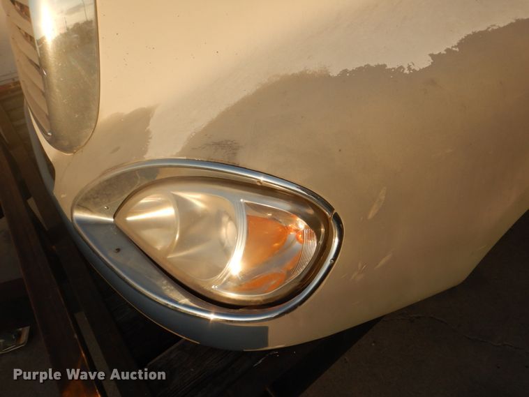 image for item FW9323 Freightliner hood