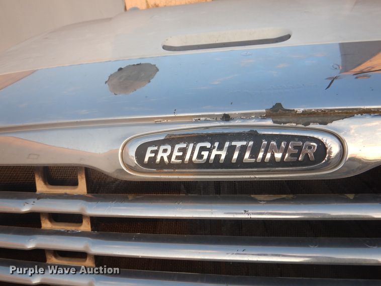 image for item FW9323 Freightliner hood